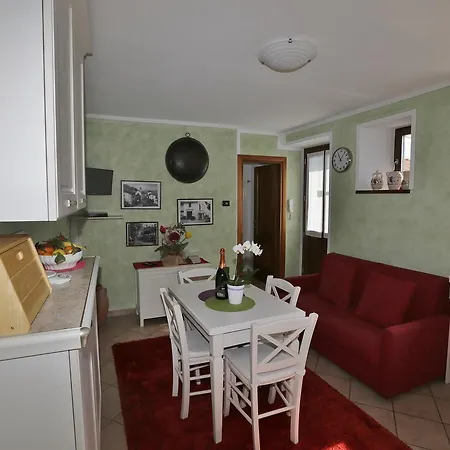 Casale Fe-Wo - Appartamenti Con Vista Lago * Cannero Riviera