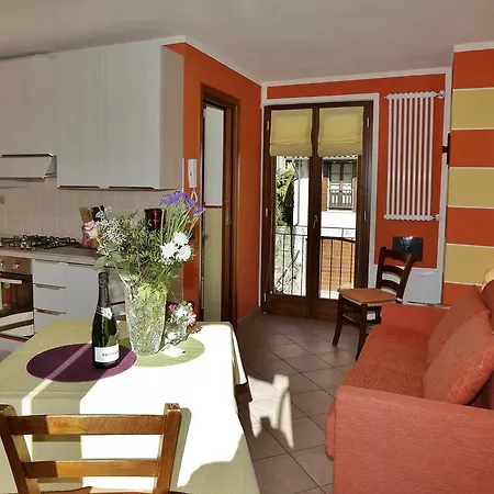 Casale Fe-Wo - Appartamenti Con Vista Lago Cannero Riviera