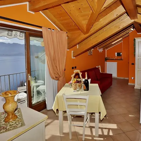 Apartment Casale Fe-Wo - Appartamenti Con Vista Lago Cannero Riviera